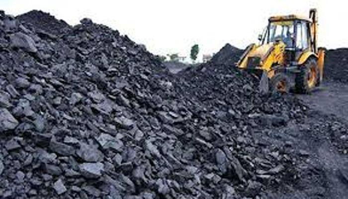 Coal import bill drops by Rs 28,000 cr in FY16 