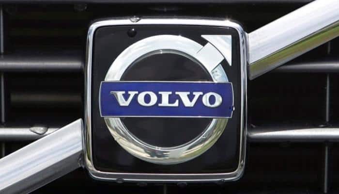 Volvo plans to test up to 100 self-driving cars in China experiment