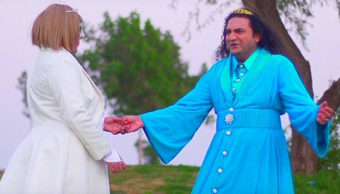 Taher Shah&#039;s &#039;Angel&#039; becomes butt of jokes on Twitter!