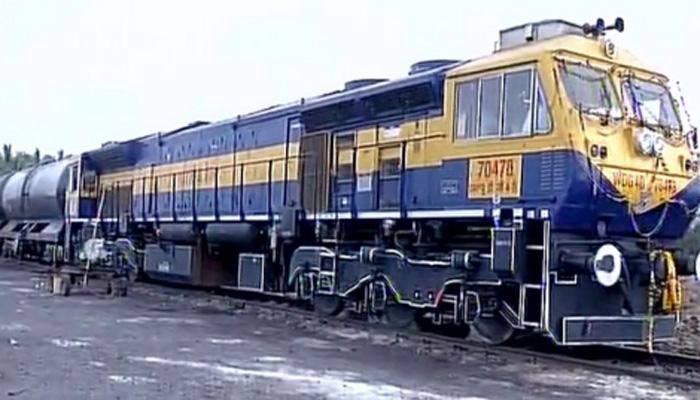 Train with five lakh litres of drinking water reaches drought-hit Latur