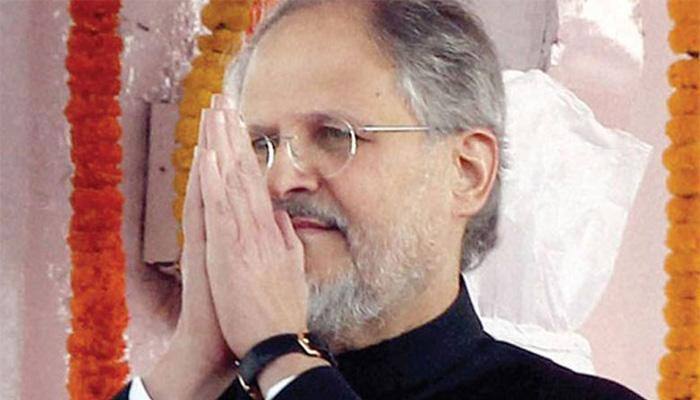 Saying &#039;Bharat Mata ki Jai&#039; is different from worshipping Allah or God: Najeeb Jung