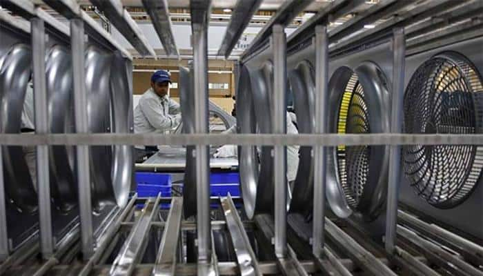 India&#039;s Industrial growth recovers to 2% in February Vs -1.5% in January