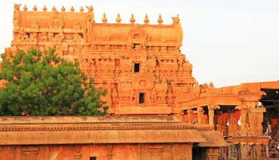 Shadow of the Vimana of this 1000-year-old temple in Tamil Nadu disappears at noon!