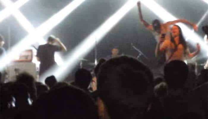 Disgusting! Female fan kicked, thrown offstage for taking selfie
