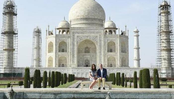In Princess Diana's footsteps, William and Kate visit Taj Mahal