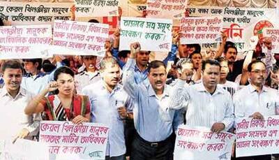 Assam polls: AASU leaders slam Tarun Gogoi for commenting 'RSS behind 80s' students agitation'