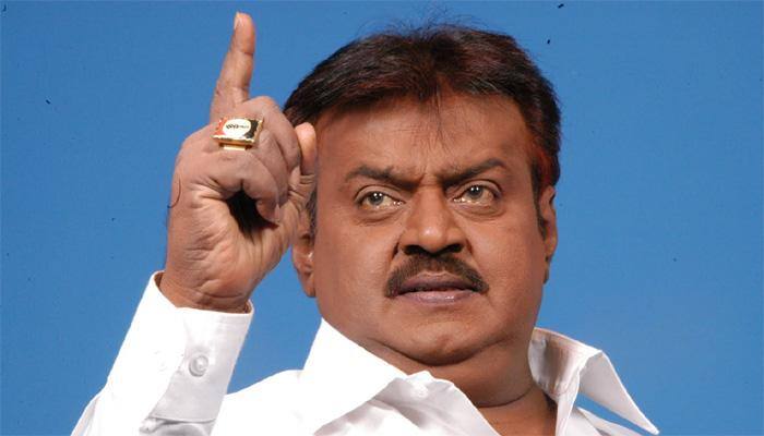 WATCH: DMDK chief Captain Vijayakanth threatens to slap journalists; video goes viral