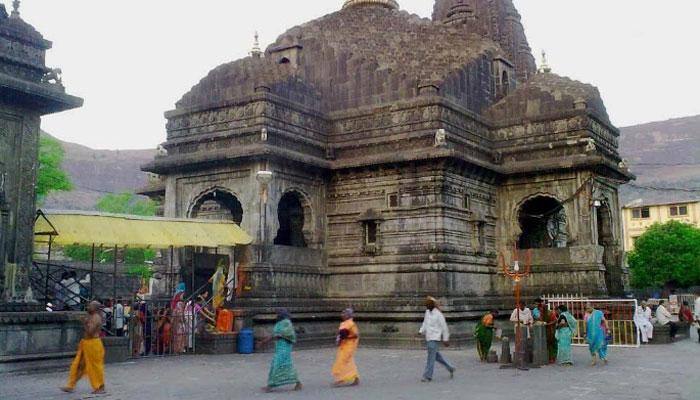 Trimbakeshwar Temple row: 'Bhumata Brigade' activists led by Trupti Desai to enter sacred sanctum today