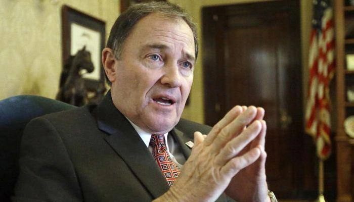 Porn a ''public health crisis'': Utah Governor