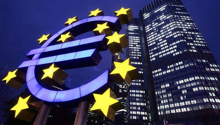 ECB keeps rates unchanged at record low as expected 