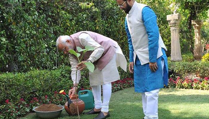 Earth Day: Offer 'reverence and gratitude' to planet, says PM Modi