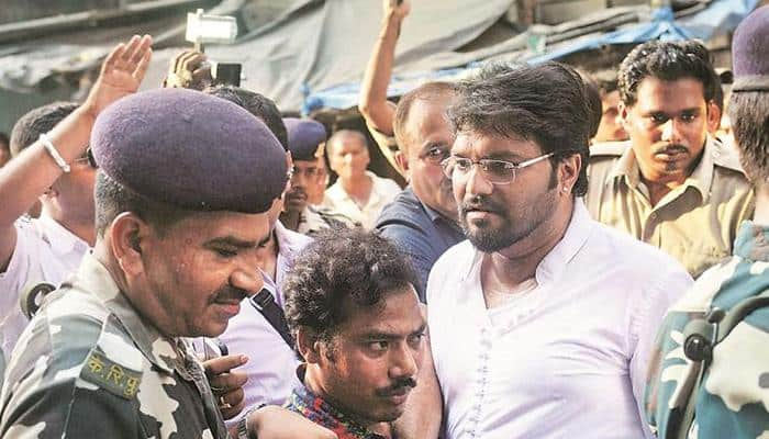 When Babul Supriyo chased and caught Trinamool Congress&#039; `heckler` 