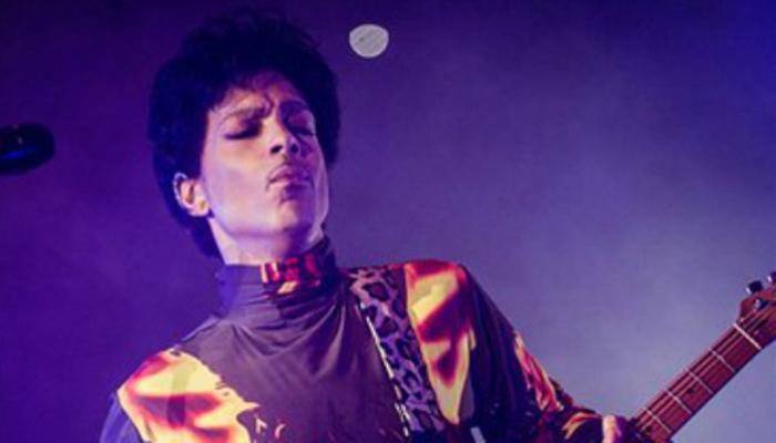Prince&#039;s autopsy shows no signs of trauma, suicide indications