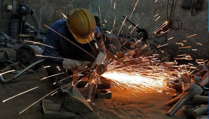 'India to clock nearly 8% GDP growth in 2016-17'