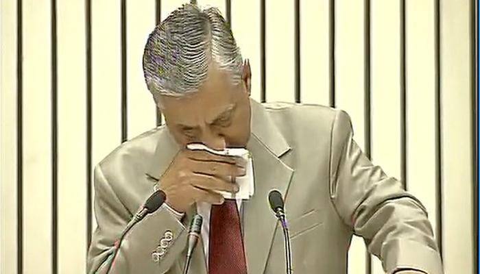 CJI ​TS Thakur breaks down before PM Modi, laments govt&#039;s &#039;inaction&#039; in raising number of judges 