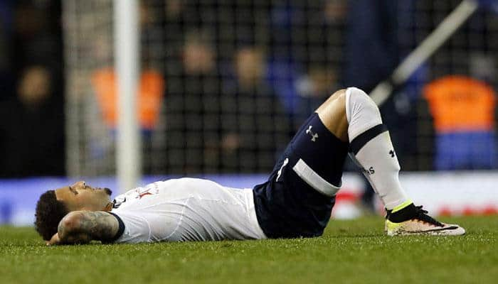 Premier League 2015-16: Tottenham Hotspur held, blow chance to keep pressure on Leicester