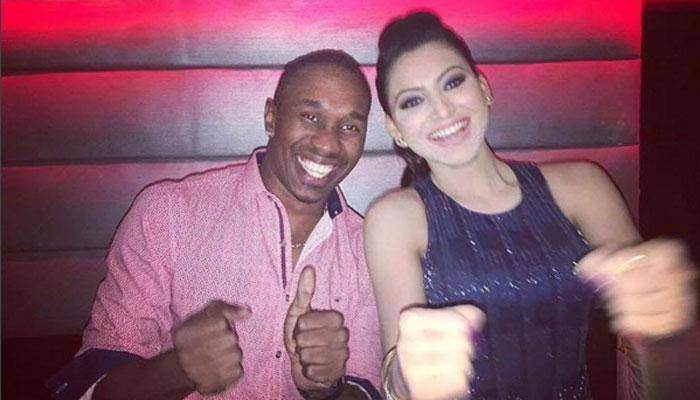 WATCH: Urvashi Rautela's sizzling dance with Dwayne Bravo at a party!