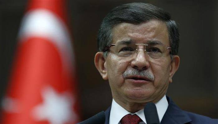 Turkey PM 'to quit' as Erdogan tightens grip