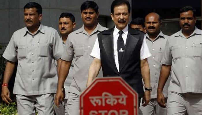 Subrata Roy leaves Tihar for 4 weeks to attend mother&#039;s funeral