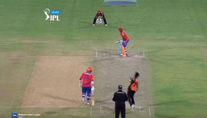 WATCH: SRH vs GL - When Dwayne Bravo was left stunned by Vijay Shankar's 'Champion' effort