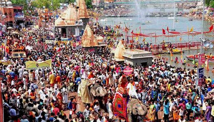 Amit Shah takes holy dip alongside Dalit sadhus at Kumbh