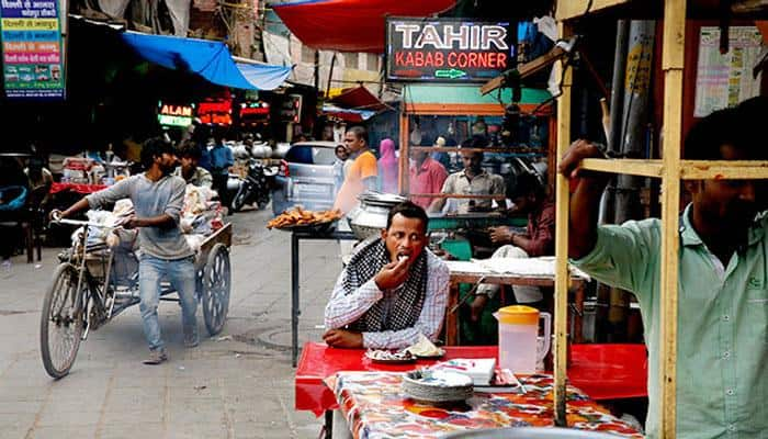 Shocking: Plight of Kolkata eatery staff thrown into boiling curry will make you weep