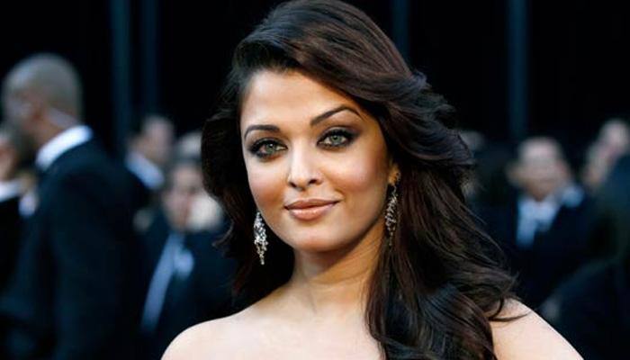 Aishwarya Rai Bachchan sets Cannes red carpet ablaze in golden gown – Pics inside