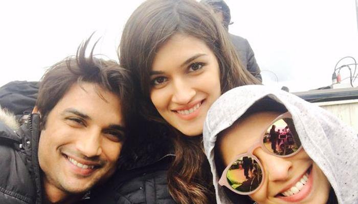 Love song shoot: Kriti Sanon, Sushant Singh Rajput glow amidst chilly winds for &#039;Raabta&#039;!