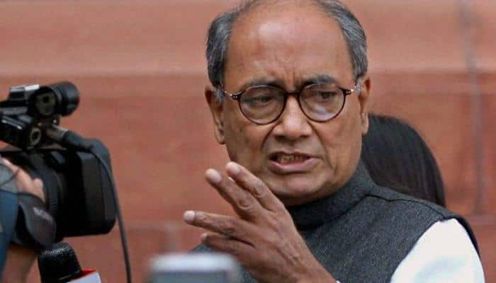 AAP is &#039;B&#039; team of BJP, Kejriwal has links with RSS: Digvijaya Singh