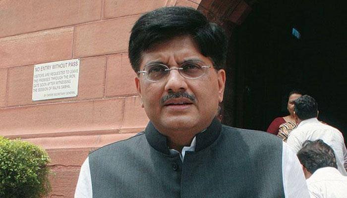 Hilariously ironic! Power goes off thrice as Union Minister Piyush Goyal speaks of sector&#039;s achievements – Watch