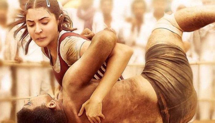 Atta girl! 'Aarfa' Anushka Sharma makes gobar cakes in 'Sultan'