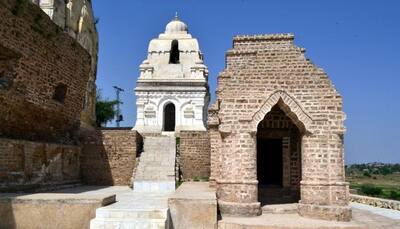 This Shiva Temple in Pakistan dates back to the times of Mahabharata