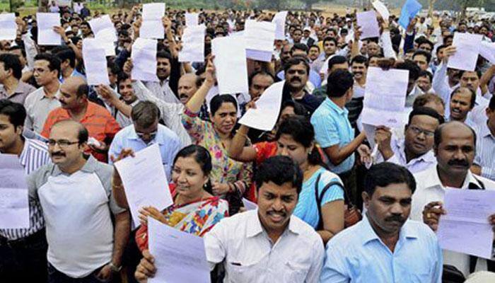 7th Pay Commission: Doctors in govt hospitals in Delhi go on strike