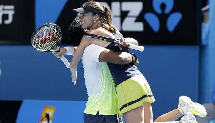 Leander Paes-Martina Hingis, Sania Mirza-Ivan Dodig pairs ease into 2016 French Open pre-quarters