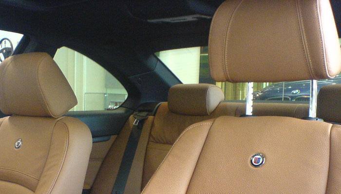 Can a car headrest be a rescue tool in emergency?