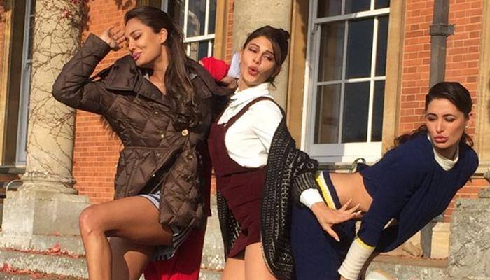 Meet the ladies of &#039;Housefull3&#039; in a brand new POSTER—See inside 