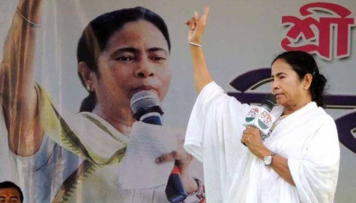 PM Modi congratulates Mamata on her second innings as West Bengal CM