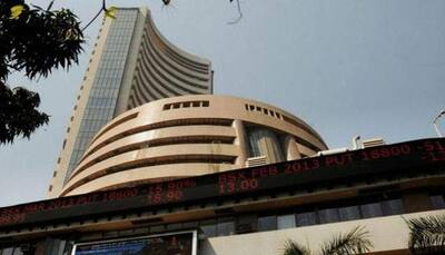 Sensex shows traction, up 117 on monsoon update, strong Q4