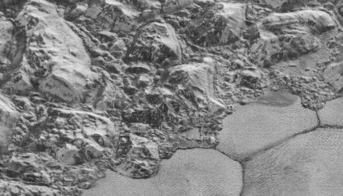 New Horizons' best close-up of Pluto's surface – Watch!