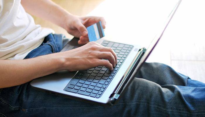 'E-retailers face funding risks due to tighter private equity'