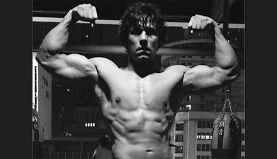 Toned abs and strong back! Here's the perfect recipe of Randeep Hooda's fit body – View pics