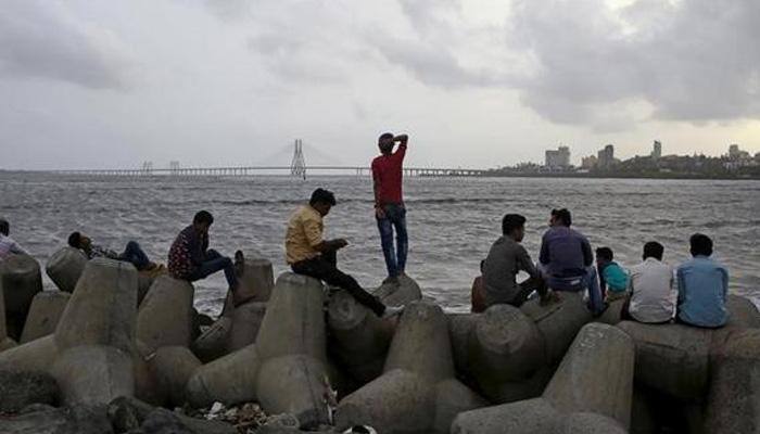 Mercury continues upward in north India, pre-monsoon rains in Odisha