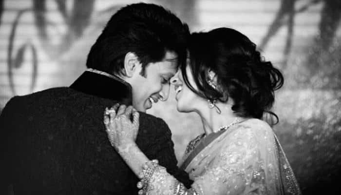 Photo alert! Riteish Deshmukh, Genelia and family bring home the newborn son