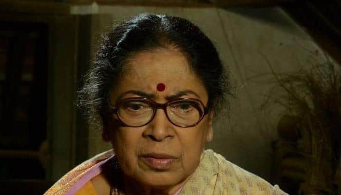 Bollywood mourns veteran actress Sulabha Deshpande's demise!