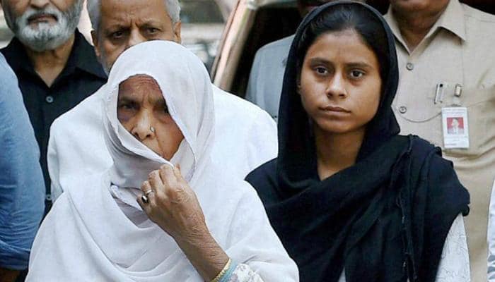 Dadri lynching case: Despite prohibitory orders, panchayat held in Bishada village; FIR against Akhlaq's family demanded