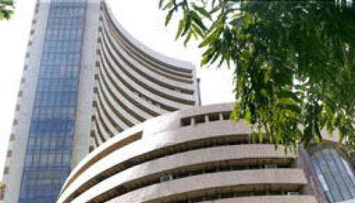 Sensex reclaims 27,000-mark on RBI's accommodative stance, zooms over 250 points​