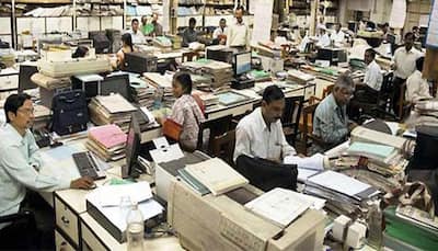 7th Pay Commission: Empowered Committee to bring cheers for govt employees this weekend! 