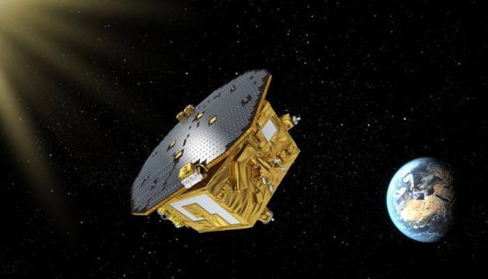 ESA's gravitational spacecraft LISA Pathfinder passes big test!