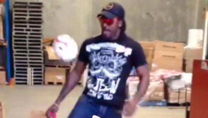 VIDEO: &#039;Universe Boss&#039; Chris Gayle&#039;s football skills will totally blow your mind