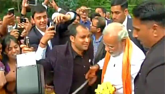 A MUST Watch: PM Modi greeted with &#039;Bharat Mata Ki Jai&#039; in Mexico